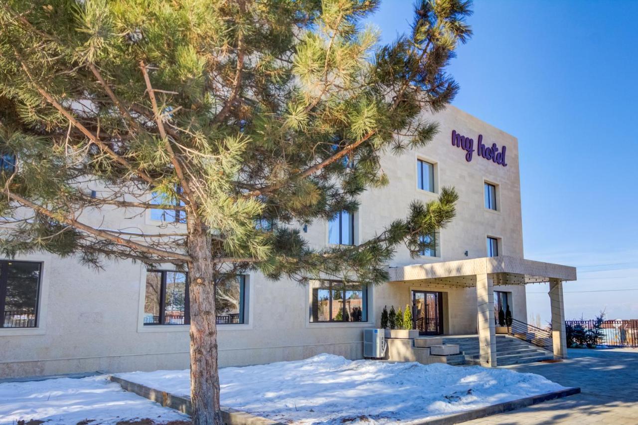 My Hotel Karakol Εξωτερικό φωτογραφία